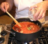 tuna fish tomato sauce ragu x07